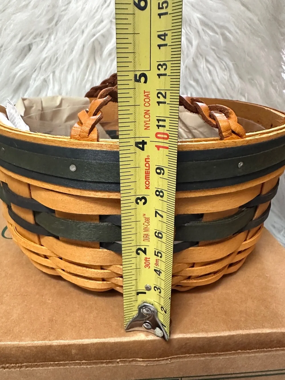 Longaberger 1998 Renewal Basket Collectors Chub New in Box